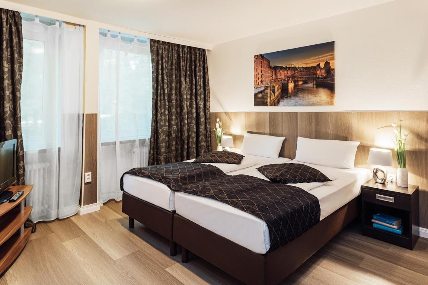 Doppelzimmer mit eigenem externen Bad